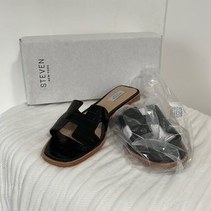 Steven by Steve Madden sandals